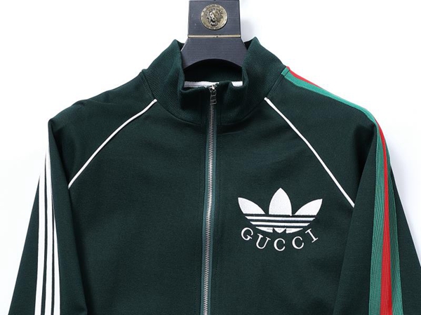 ブランドパーカー背面デザイン